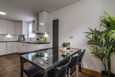 6 bed house, Douglas rd, Lenton, Nottingham, NG71NW - Image 2