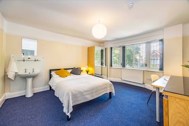 6 bed house, Harlaxton drive, Lenton, Nottingham, NG71JD - Image 8