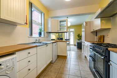 6 bed house, Arthur street, Arboretum, Nottingham, NG74DW - Image 1