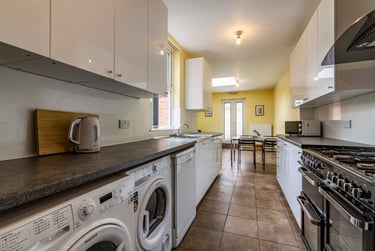 7 bed house, Balmoral road, Arboretum, Nottingham, NG14HX - Image 2