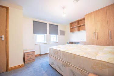 6 bed house, De Beauvoir Road, New Town, Reading, RG15NS - Image 9