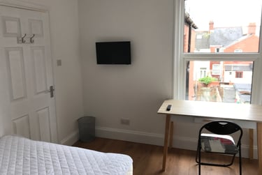5 bed house, Monkswell Road, Mount Pleasant, Exeter, EX47AX - Image 9