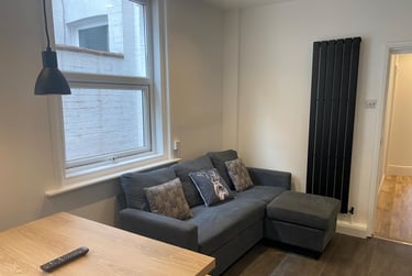5 bed house, Priory Road, Mount Pleasant, Exeter, EX47AW - Image 3