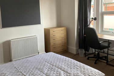 5 bed house, Priory Road, Mount Pleasant, Exeter, EX47AW - Image 11
