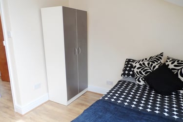 3 bed flat, Dickenson road, Longsight, Manchester, M130NG - Image 6
