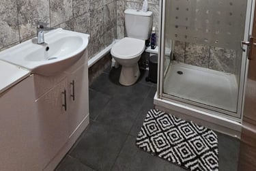 2 bed flat, London Road, Highfield, Sheffield, S24LJ - Image 3