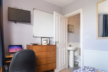 7 bed house, Hughenden Road, Near university, High wycombe, HP135PE - Image 7
