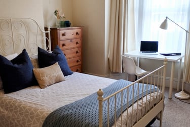 4 bed house, Road, Southsea, Portsmouth, PO49AY - Image 1