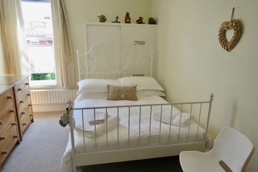 4 bed house, Road, Southsea, Portsmouth, PO49AY - Image 2