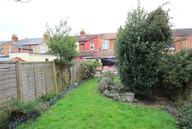 4 bed house, Alfred Street, City Centre, Gloucester, GL14DF - Image 2