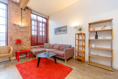 2 bed flat, Raleigh Street, Radford, Nottingham, NG74DN - Image 2
