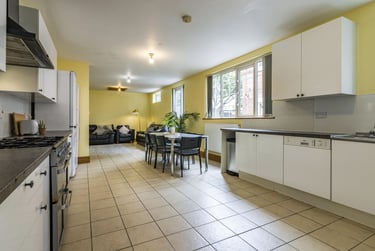 9 bed house, Barrack Lane, Radford, Nottingham, NG71AN - Image 8