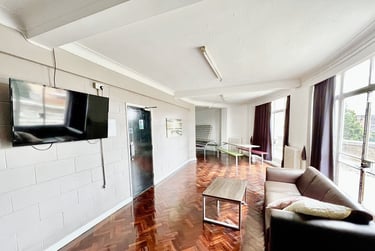 1 bed house, Manchester, Whalley Range, M168PH - Image 2