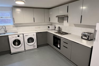 1 bed house, 32 Crescent, Castlefield, Salford, M54PF - Image 5