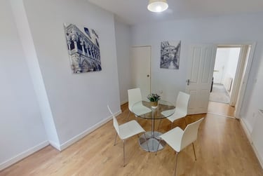 2 bed house, Cloister Street, Dunkirk, Nottingham, NG72PG - Image 3