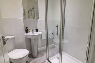 6 bed house, Church Avenue, Lenton, Nottingham, NG72EW - Image 5
