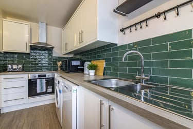 6 bed house, City Road, Dunkirk, Nottingham, NG72JJ - Image 4