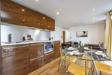 2 bed flat, The Ropewalk, City Centre, Nottingham, NG15DJ - Image 4