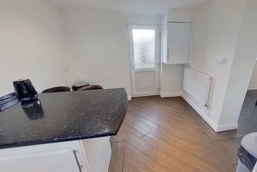 2 bed house, Rivergreen, Clifton, Nottingham, NG118AW - Image 5