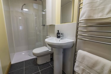 6 bed house, Albert Grove, Radford, Nottingham, NG71PB - Image 6
