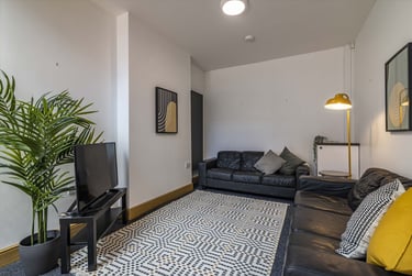 6 bed house, Albert Grove, Radford, Nottingham, NG71PB - Image 4