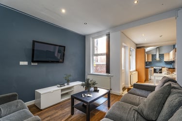 6 bed house, Teversal Avenue, Radford, Nottingham, NG71PX - Image 1
