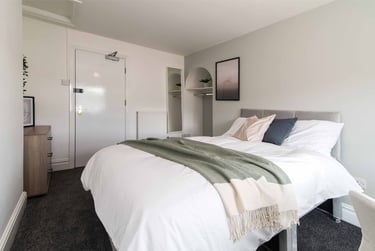 7 bed house, Mansfield Road, Arboretum, Nottingham, NG13HD - Image 2