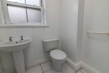 2 bed house, Douglas Road, Radford, Nottingham, NG71NW - Image 7