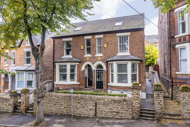 2 bed house, Douglas Road, Radford, Nottingham, NG71NW - Image 1