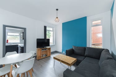 5 bed house, Gloucester Avenue, Lenton, Nottingham, NG72DQ - Image 1