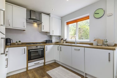 3 bed house, Coleby Avenue, Lenton, Nottingham, NG72NF - Image 3