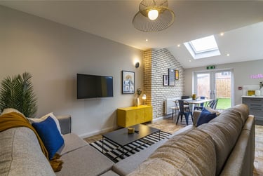 6 bed house, Derby Street, Beeston, Nottingham, NG92LG - Image 1
