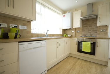 3 bed house, Salisbury Street, Beeston, Nottingham, NG92EQ - Image 2