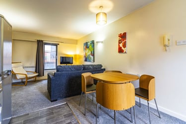 2 bed flat, Derby Road, Radford, Nottingham, NG71LU - Image 7