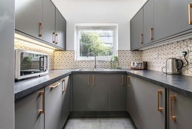 4 bed house, Harrington Drive, Lenton, Nottingham, NG71JL - Image 2