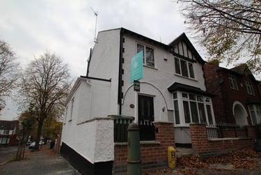 6 bed house, Harrington Drive, Lenton, Nottingham, NG71JN - Image 1