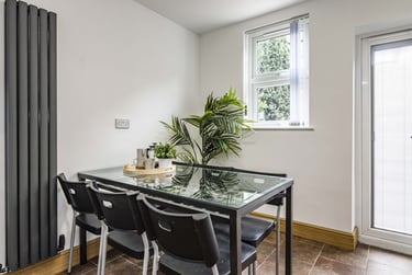 6 bed house, Douglas Road, Radford, Nottingham, NG71NW - Image 4