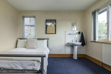 6 bed house, Harlaxton Drive, Lenton, Nottingham, NG71JD - Image 14