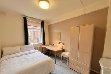 1 bed house, Manchester, Whalley Range, M168PH - Image 1