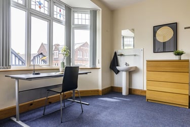 8 bed house, Harlaxton Drive, Lenton, Nottingham, NG71JD - Image 10