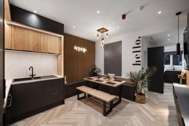 7 bed house, Gregory Boulevard, Bobbers Mill, Nottingham, NG75JH - Image 1