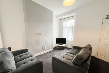 1 bed house, 5 Calvert Street, Weaste, Salford, M55HN - Image 2
