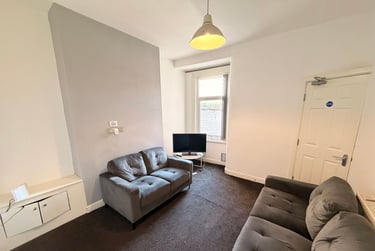 1 bed house, 5 Calvert Street, Weaste, Salford, M55HN - Image 2