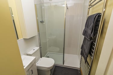 1 bed house, Dunlop Avenue, Lenton, Nottingham, NG72BW - Image 2