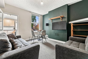 5 bed house, Rothesay Avenue, Radford, Nottingham, NG71PW - Image 2