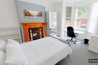 5 bed house, Church Avenue, Lenton, Nottingham, NG72EW - Image 2