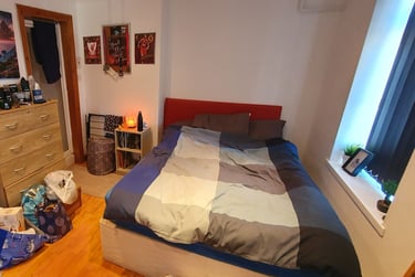 3 bed flat, Richards Street, Cathays, Cardiff, CF244DB - Image 1