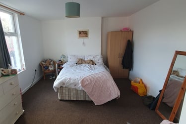 5 bed house, Moira Street, Adamstown, Cardiff, CF240EQ - Image 1