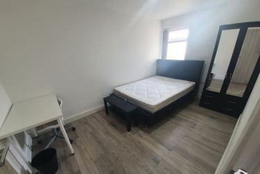 3 bed house, 28 Russell Street, Plasnewydd, Cardiff, CF243BG - Image 4