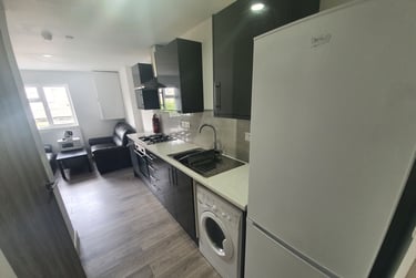 3 bed house, 28 Russell Street, Plasnewydd, Cardiff, CF243BG - Image 7